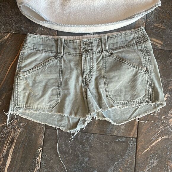 Abercrombie & Fitch bundle - Fleece Sweatshirt Size S & S. 6 green khaki shorts - Picture 13 of 16
